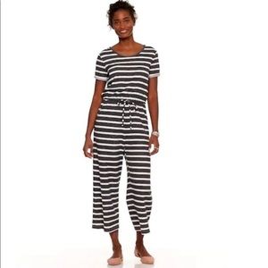 Old Navy Women’s Short Sleeve Wide Leg Cropped Jumpsuit, Navy White Stripe, XL